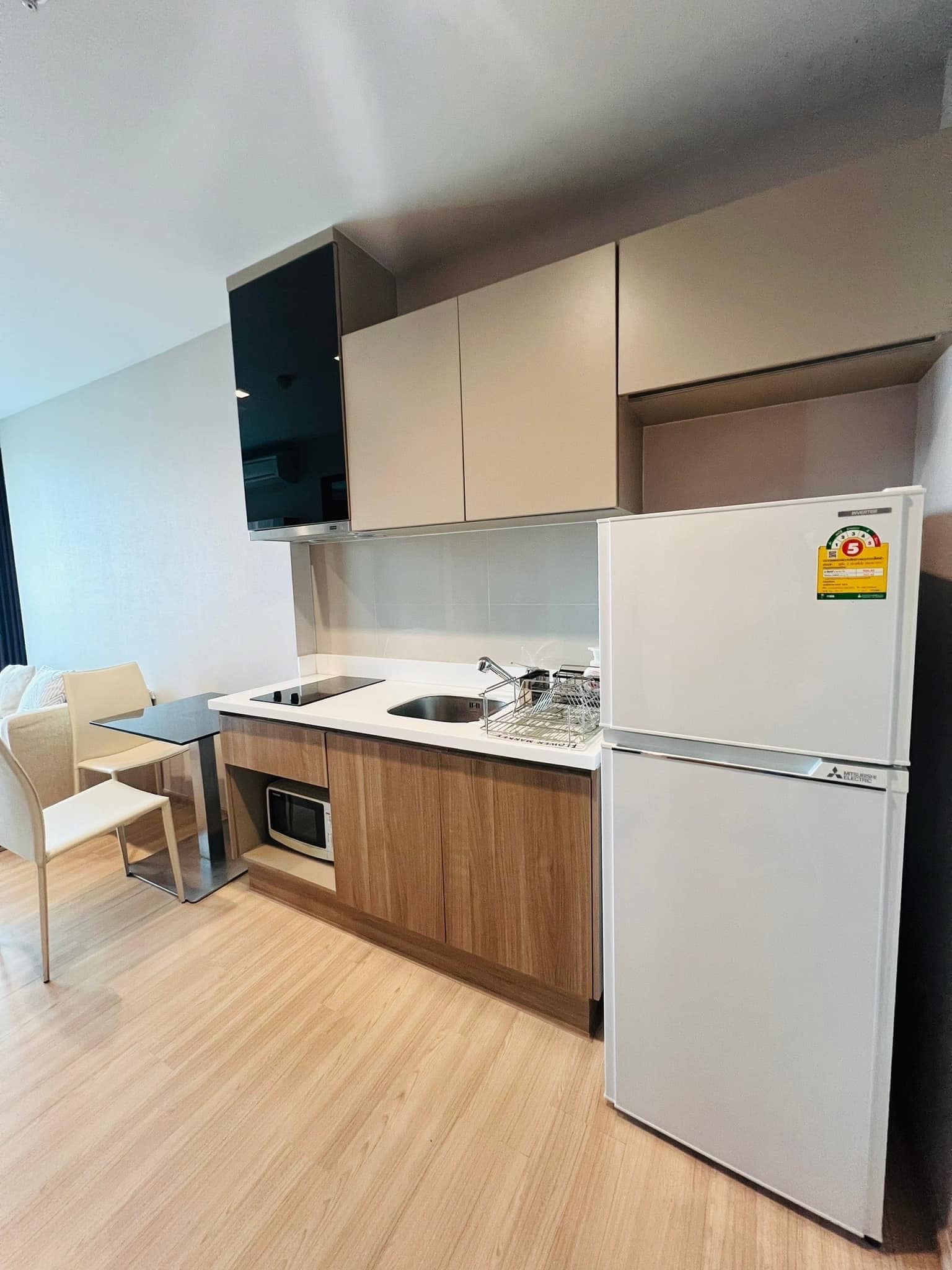 One Bedroom Condo For Rent