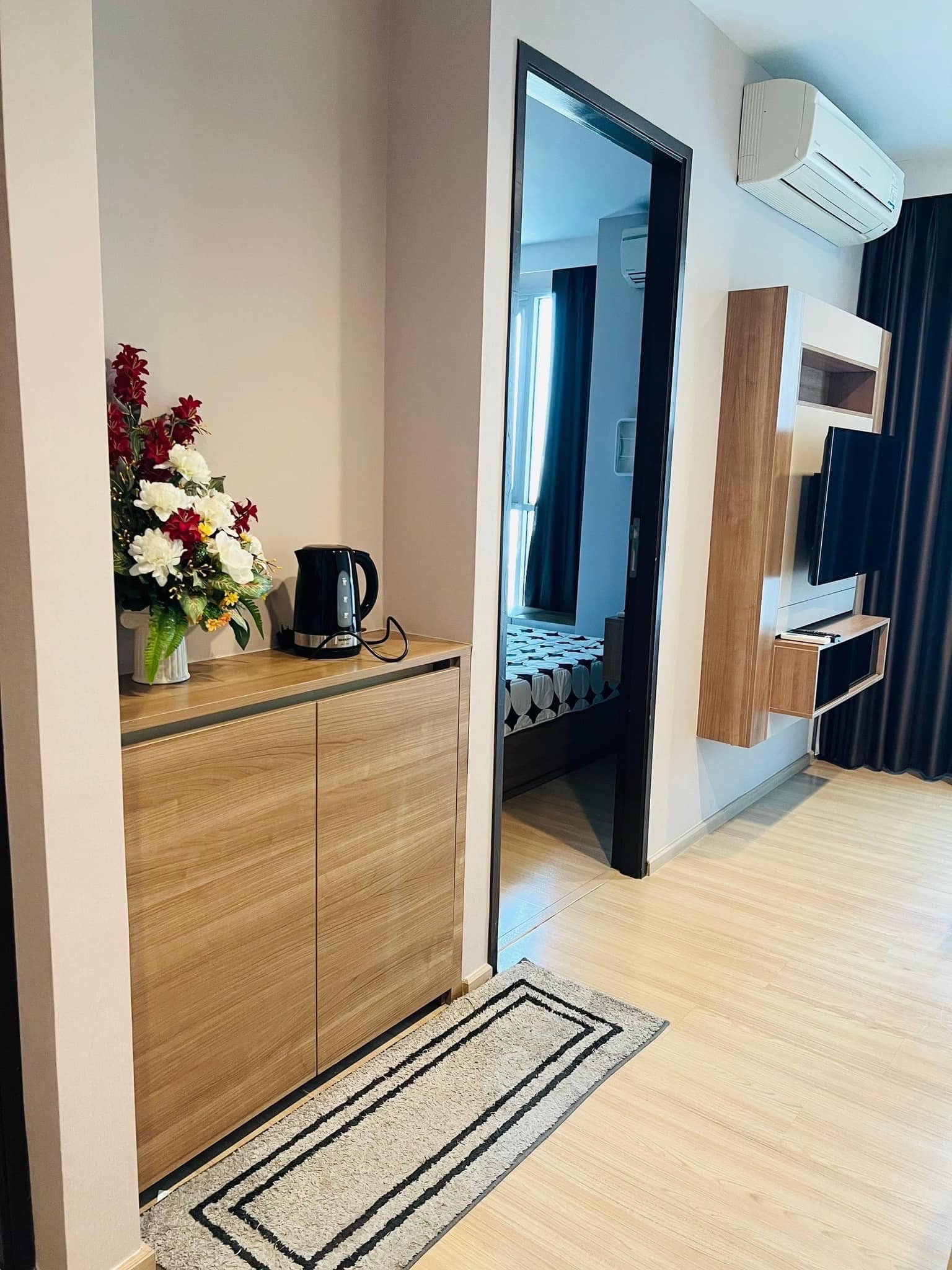 One Bedroom Condo For Rent