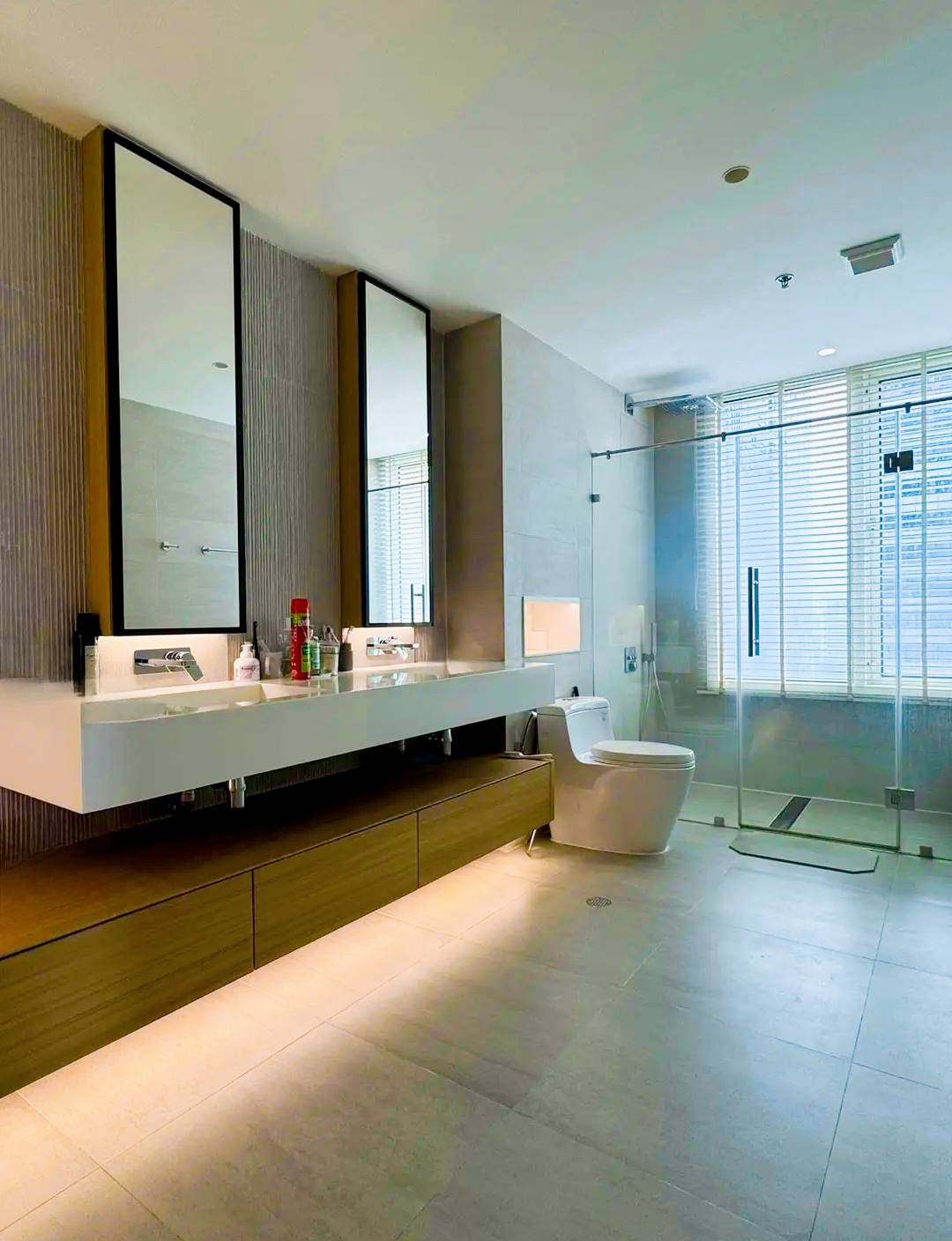 Luxury Two Bed Room Apartment For Rent 