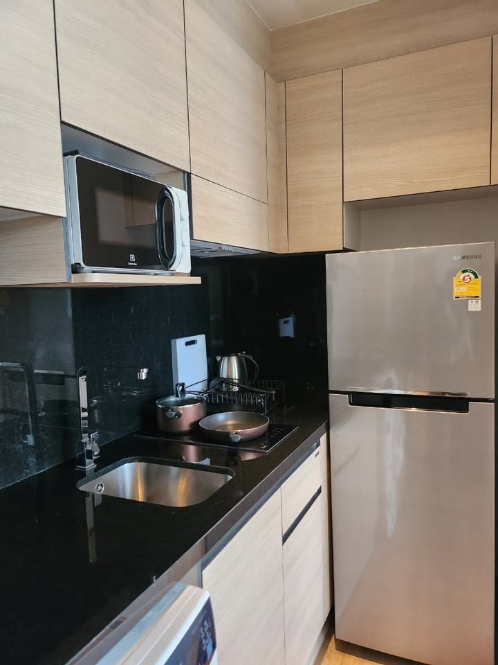 One Bedroom Condo For Rent