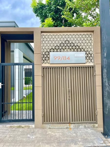 Luxury Villa For Sale