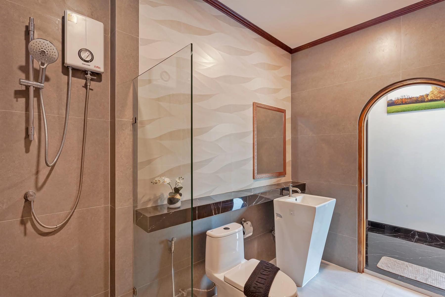 Luxury Pool Villa For Rent