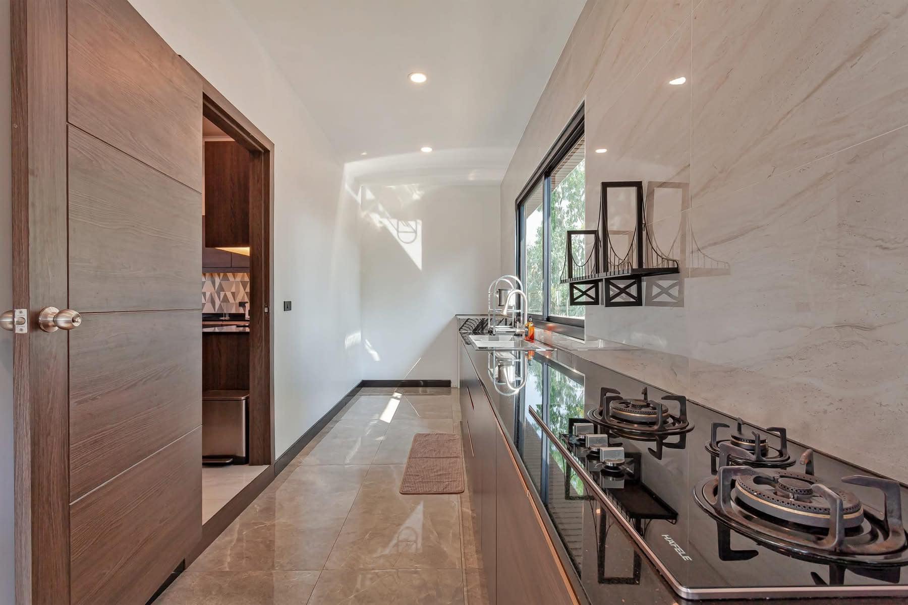 Luxury Pool Villa For Rent