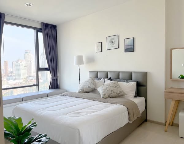One Bedroom Condo For Rent