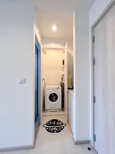 One Bedroom Condo For Rent