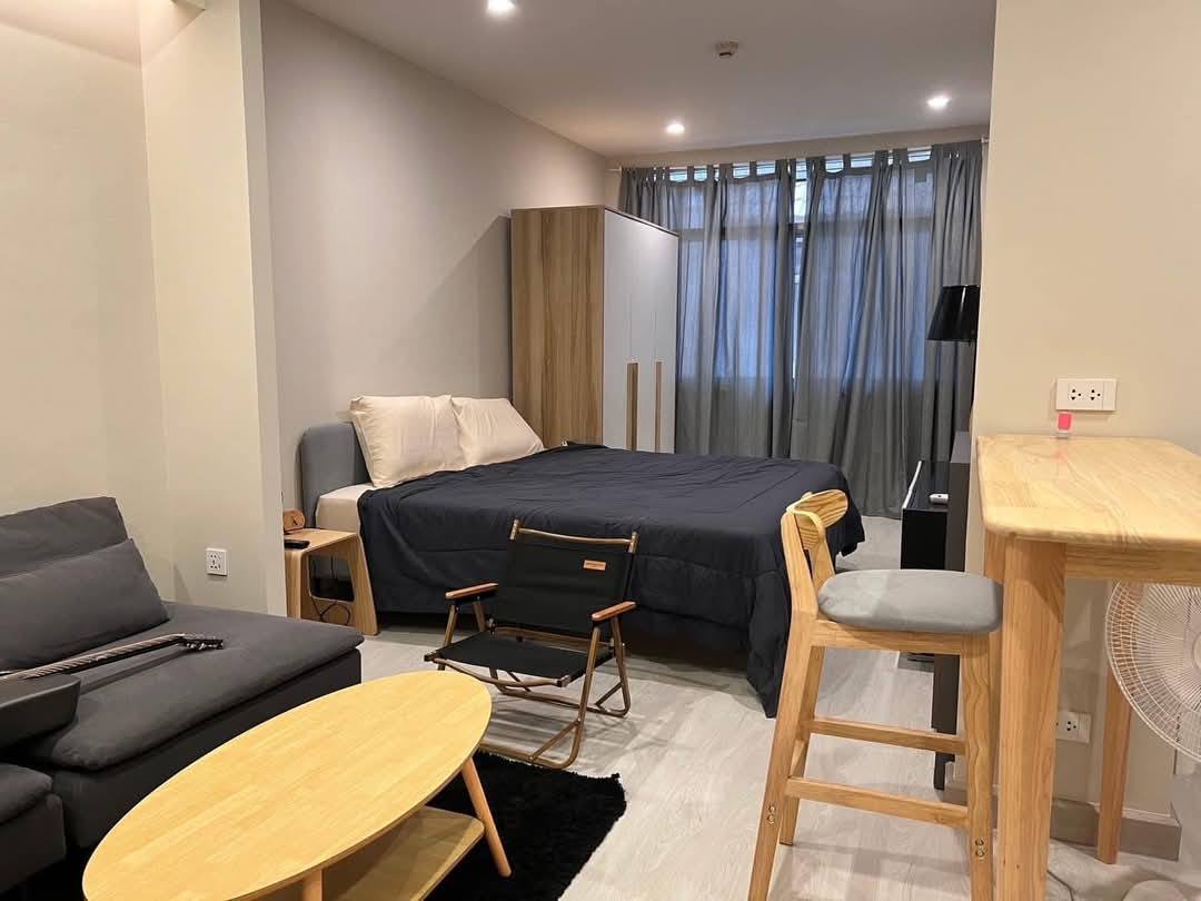 One Bedroom Condo For Rent