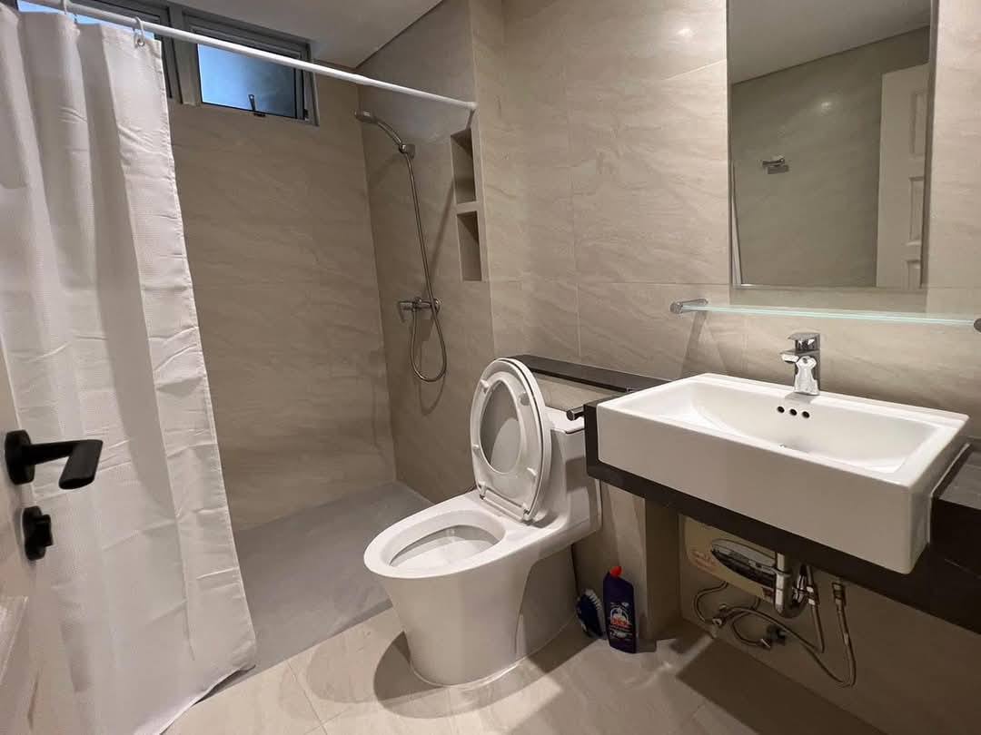 One Bedroom Condo For Rent