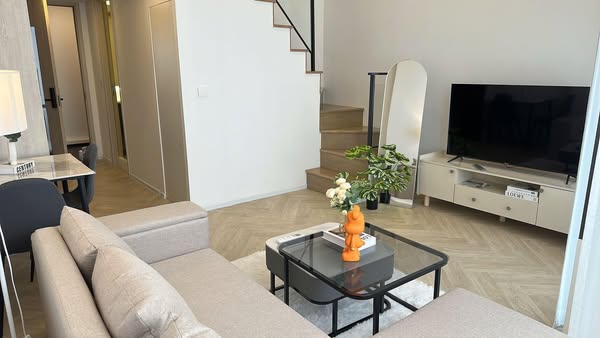 One Bedroom Condo For Rent