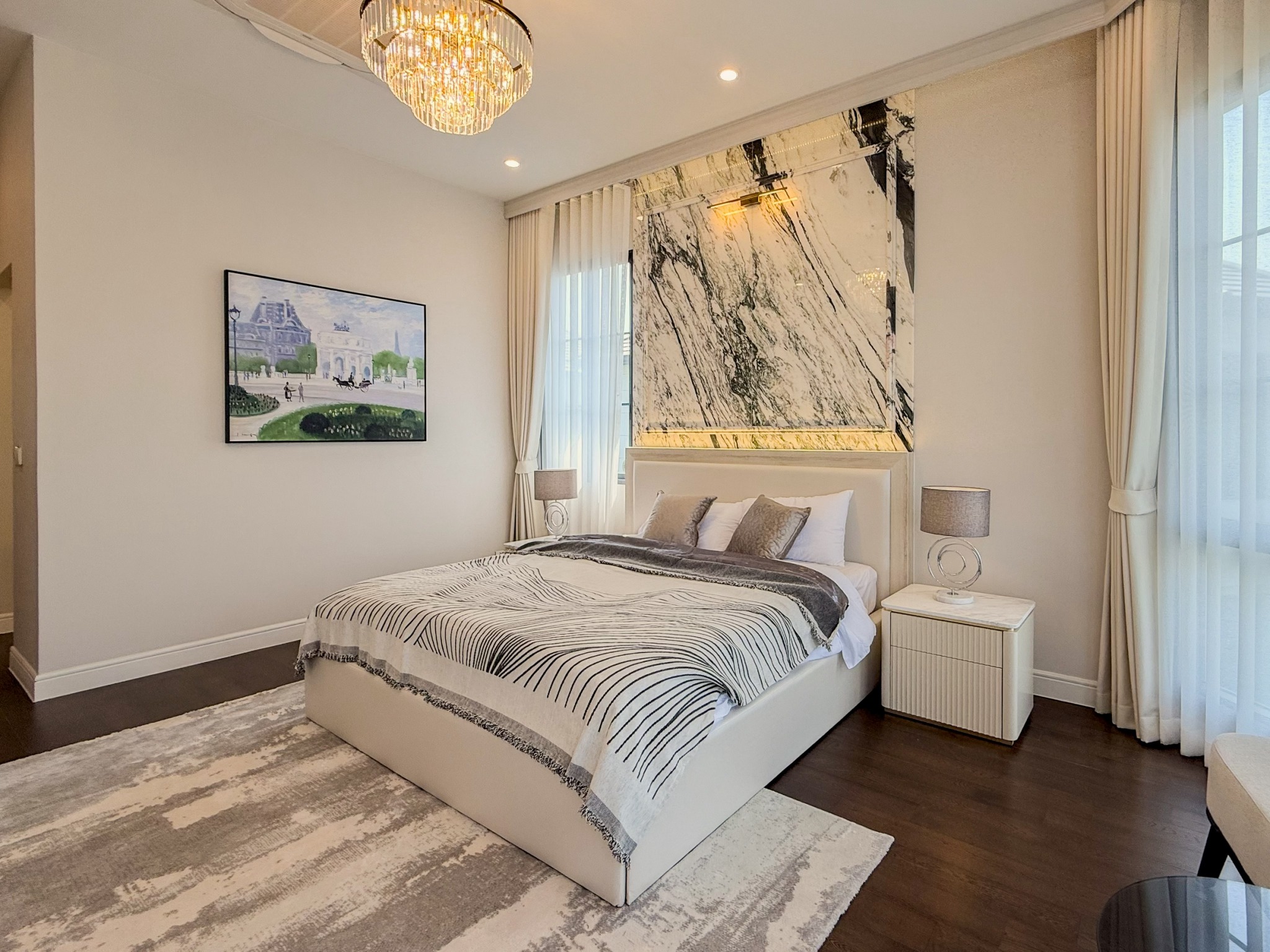 Luxury Mansion-Style House For Sale