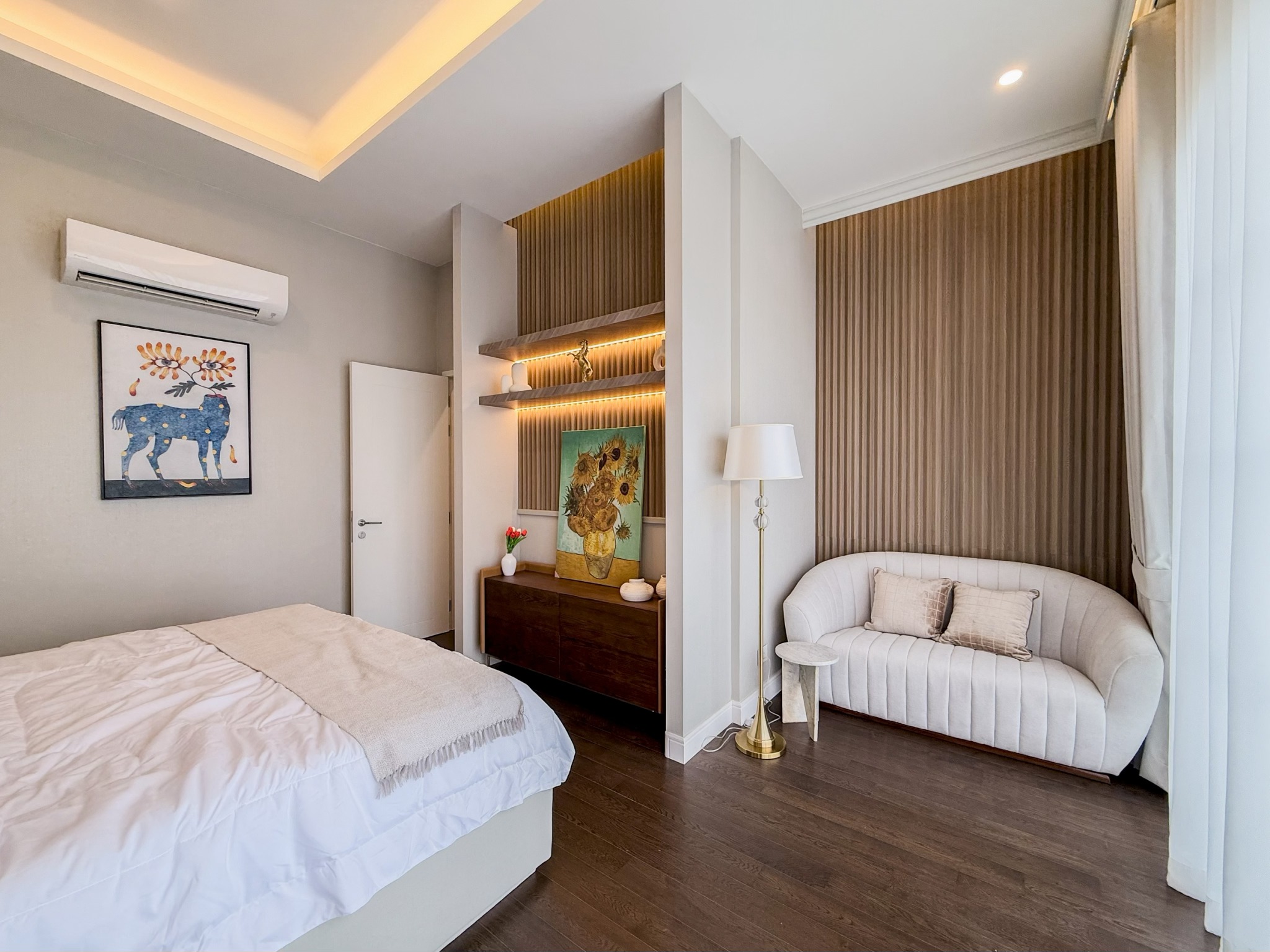 Luxury Mansion-Style House For Sale