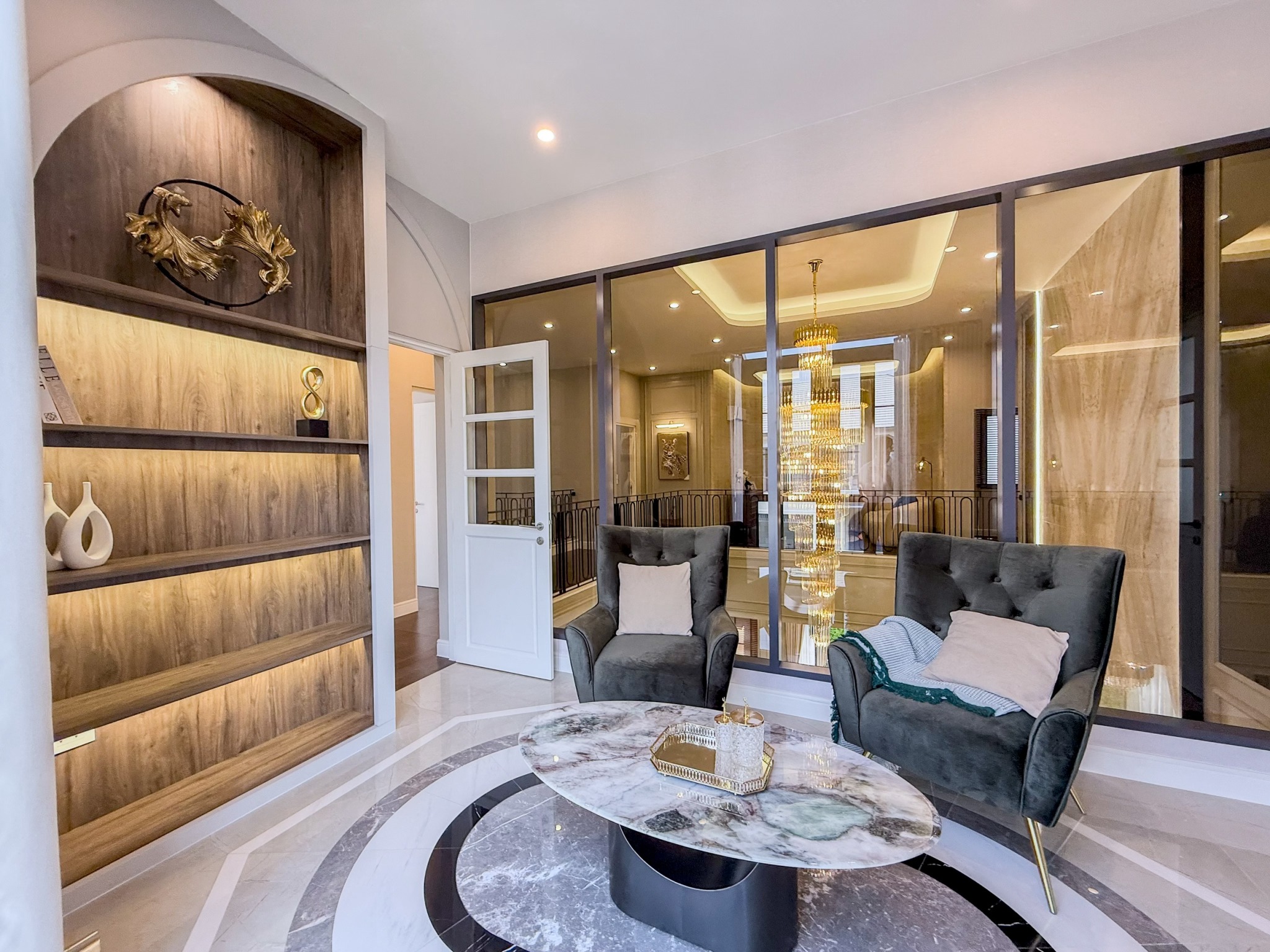 Luxury Mansion-Style House For Sale