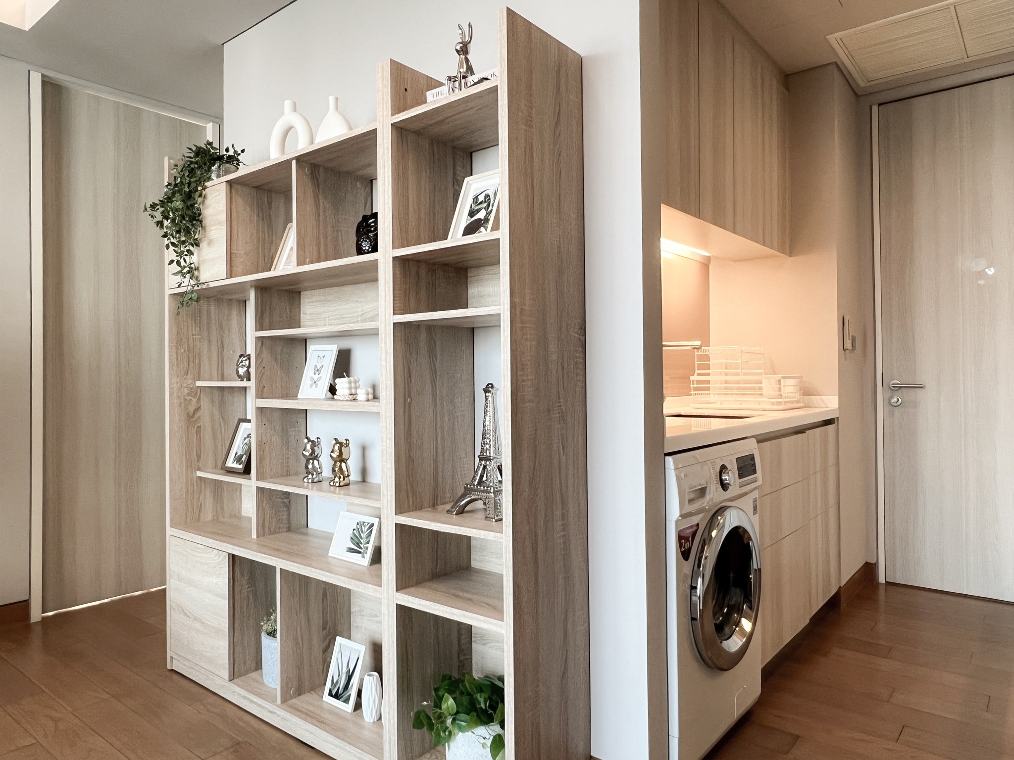One Bedroom Condo For Rent