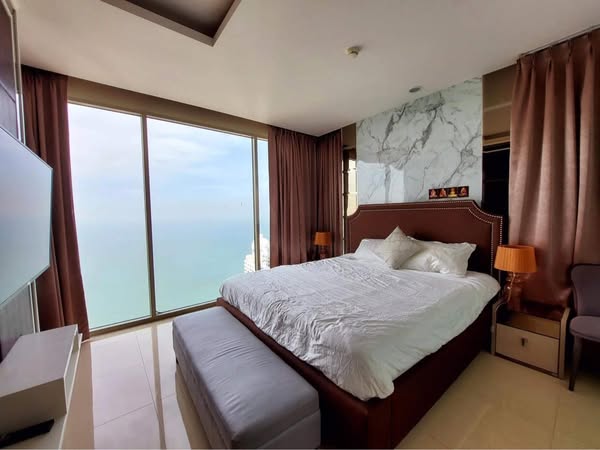 Pent House For Sale