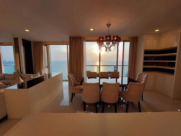 Pent House For Sale