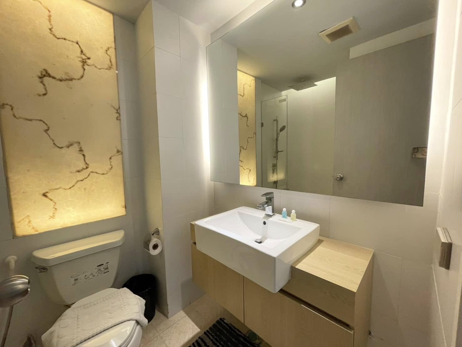 Two Bed Room Condo For Rent