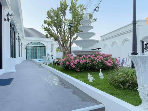 Pool Villa For Sale