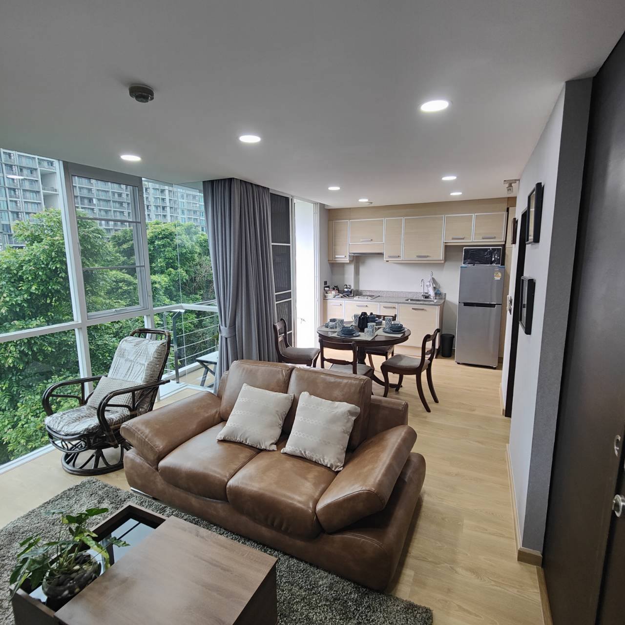 One Bedroom Condo For Rent