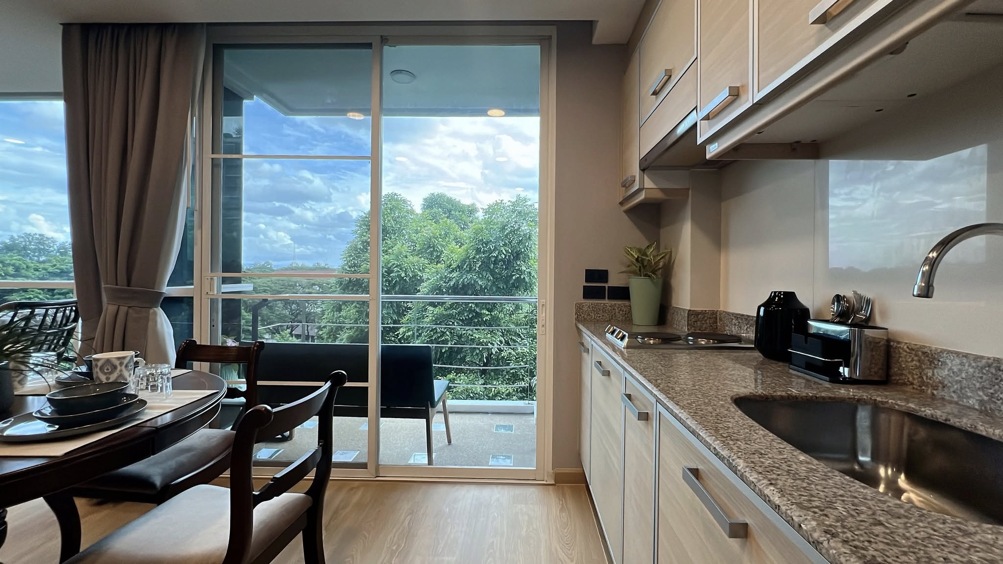 One Bedroom Condo For Rent
