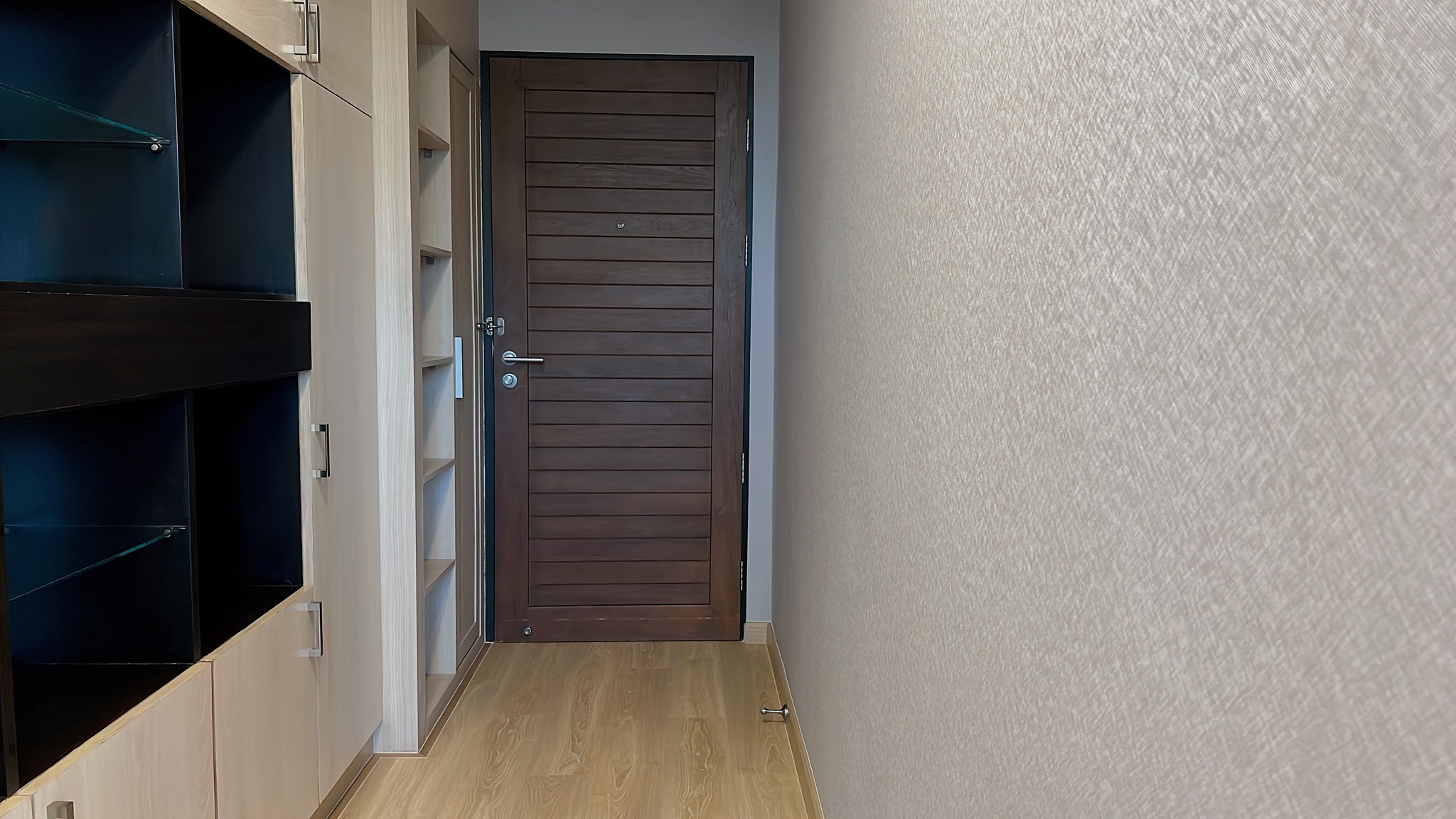 One Bedroom Condo For Rent