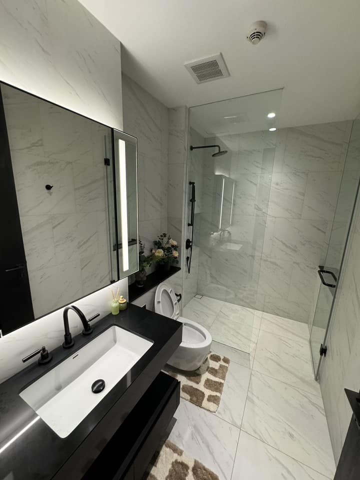 Two Bed Room Condo For Rent