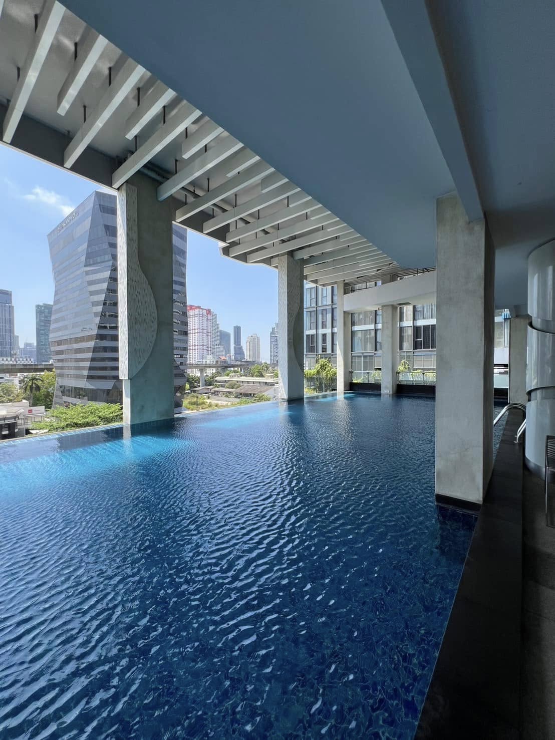 One Bedroom Apartment For Rent