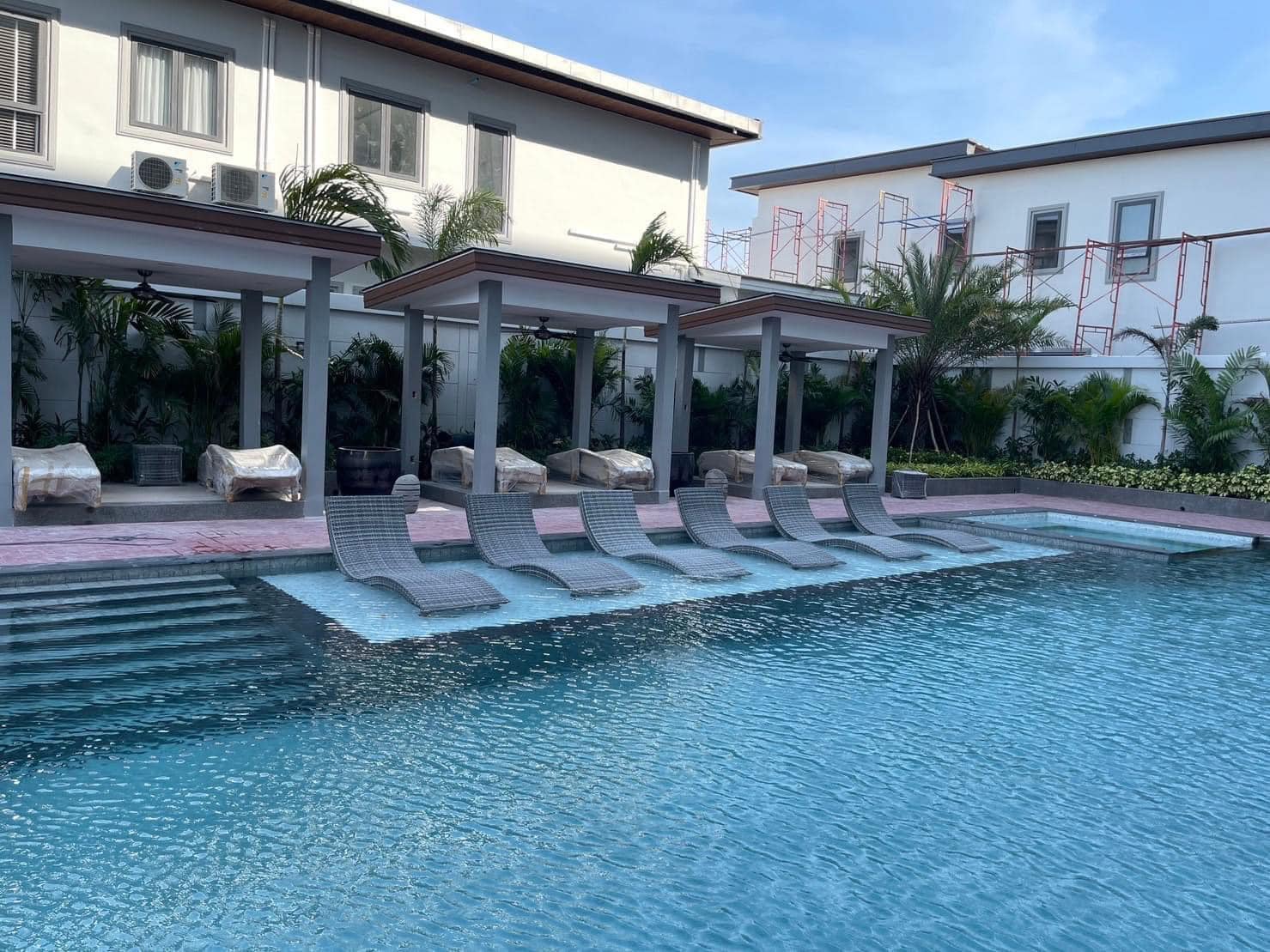 Three Bed Room Apartment For Rent