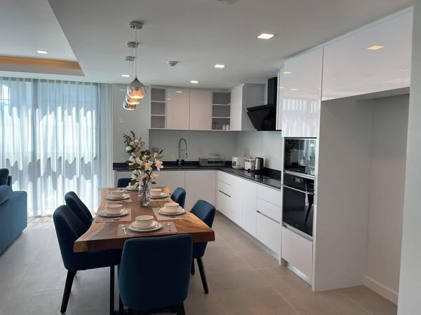 Three Bed Room Apartment For Rent
