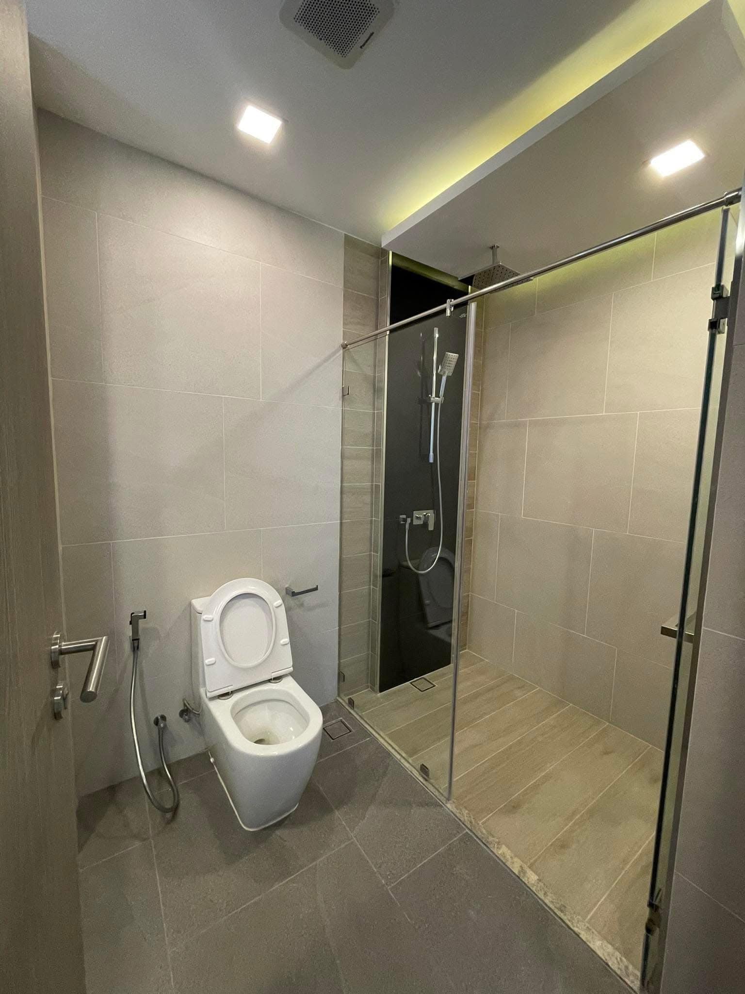 Three Bed Room Apartment For Rent