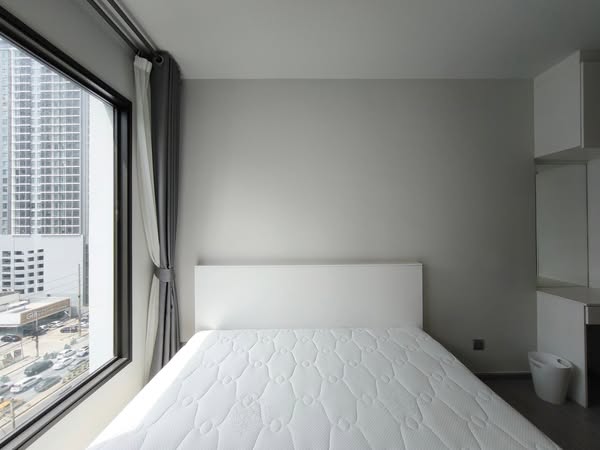 Two Bed Room Condo For Rent