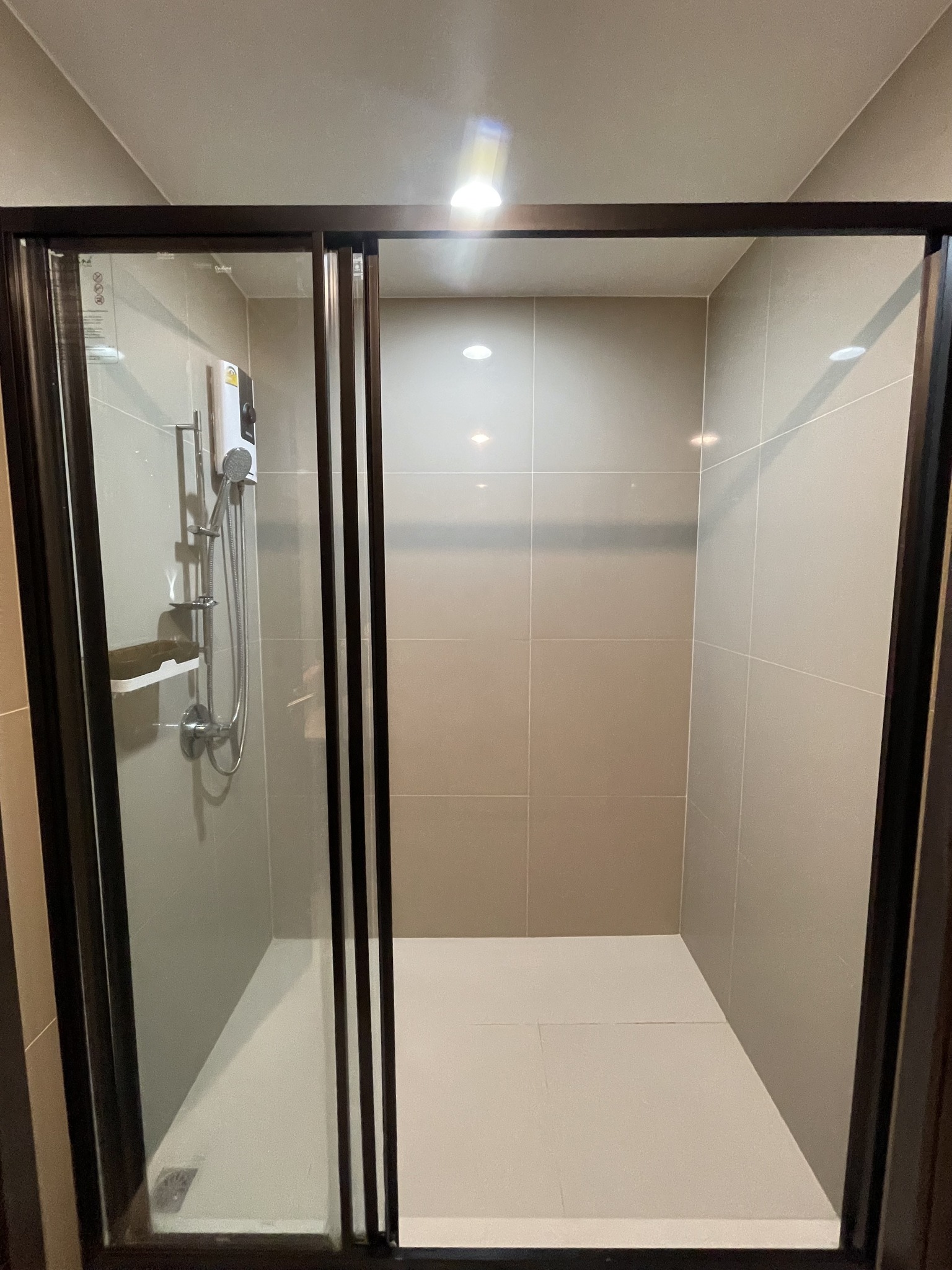 One Bedroom Condo For Rent