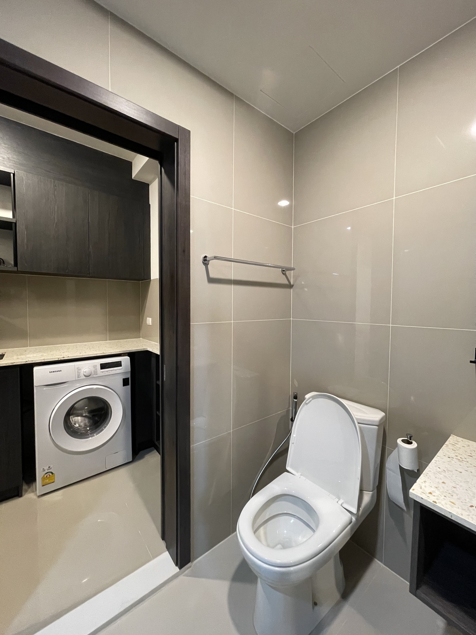 One Bedroom Condo For Rent