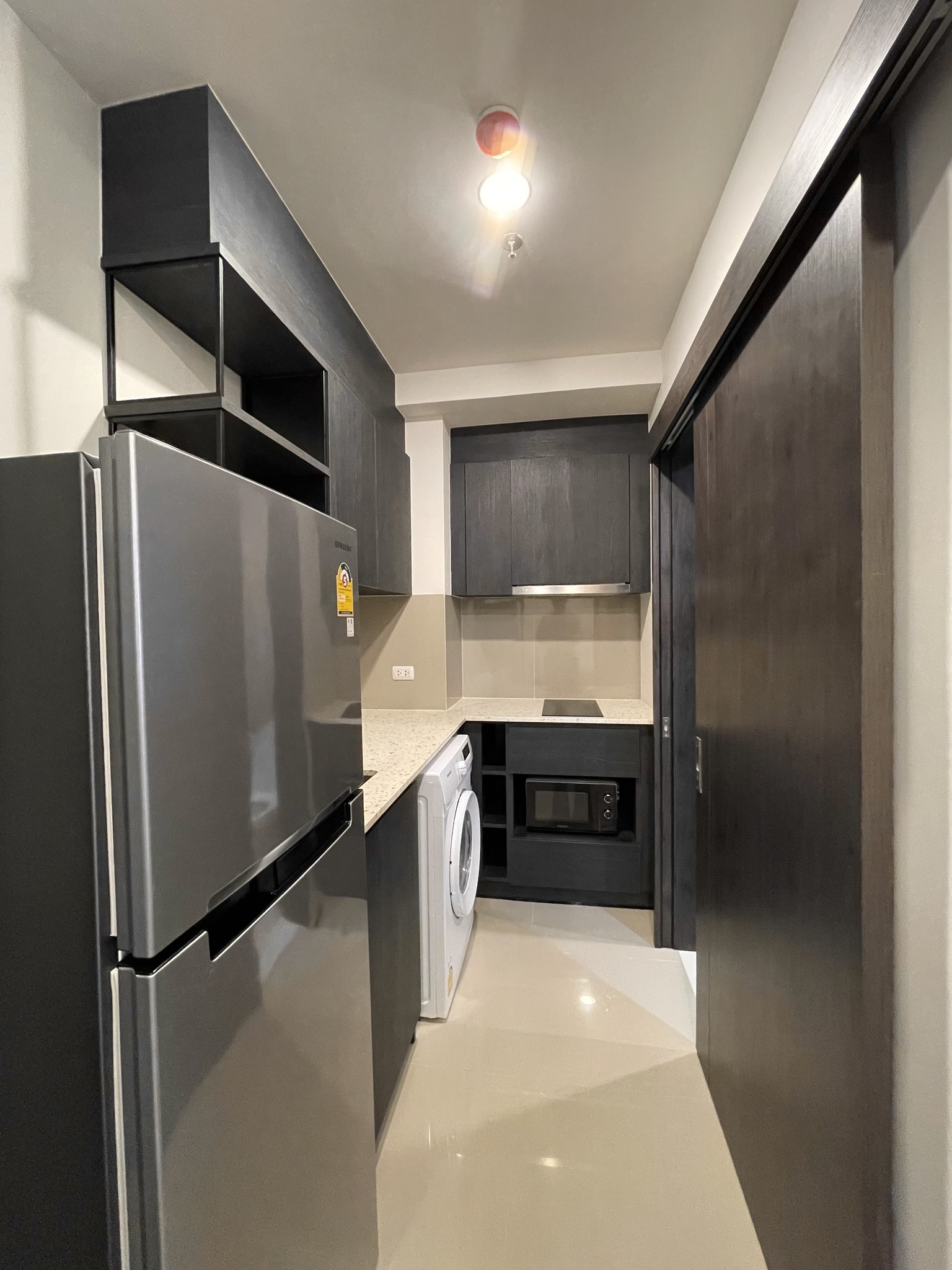 One Bedroom Condo For Rent