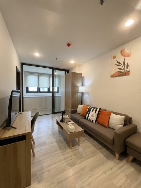 One Bedroom Condo For Rent