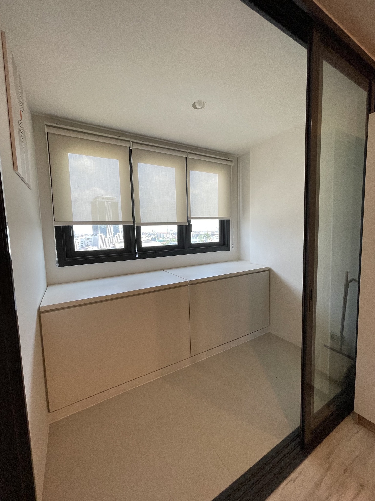 One Bedroom Condo For Rent