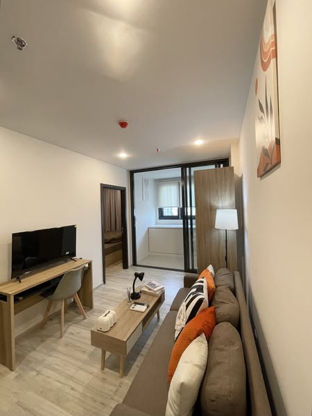 One Bedroom Condo For Rent