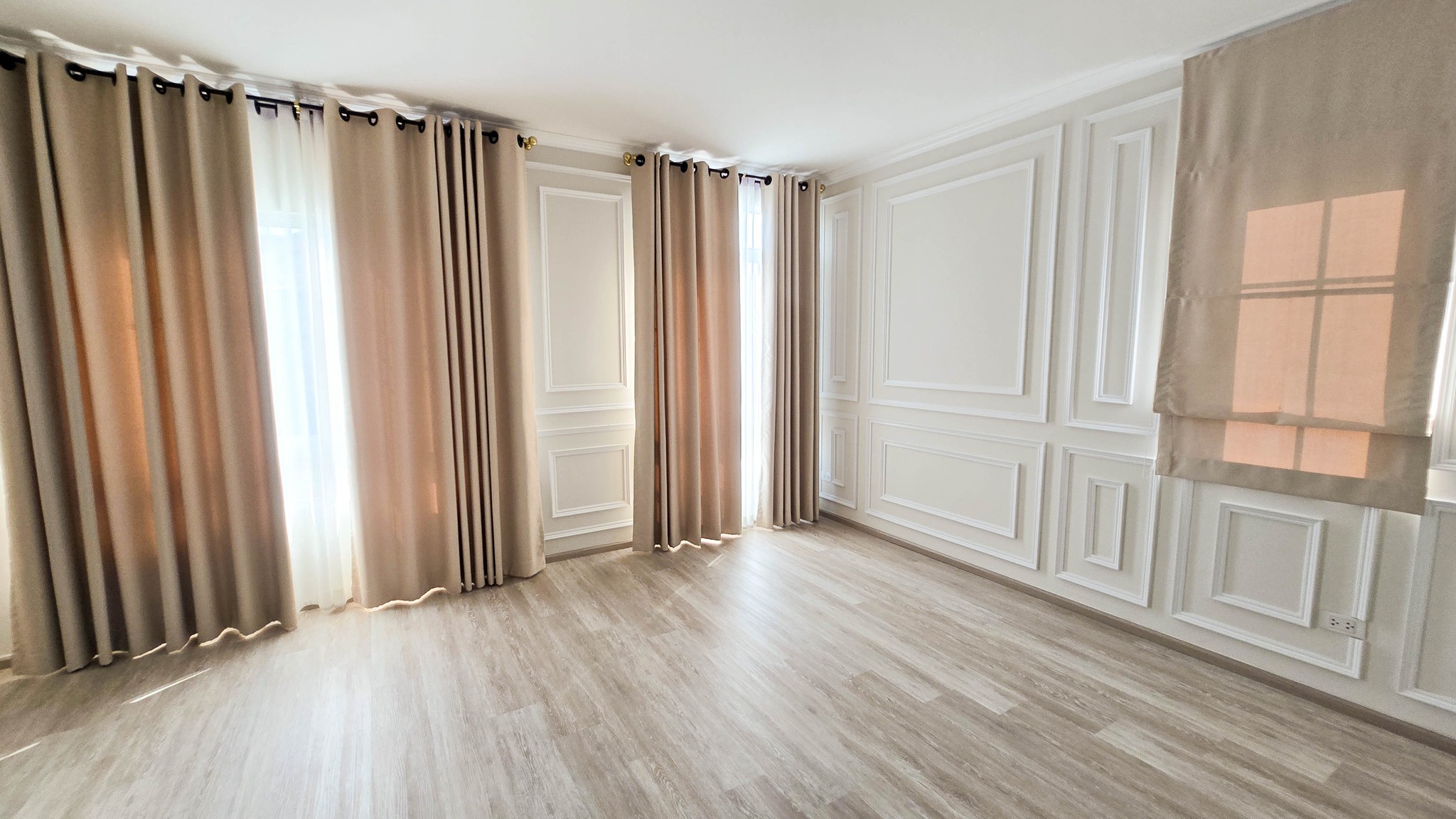 Town house for Sale