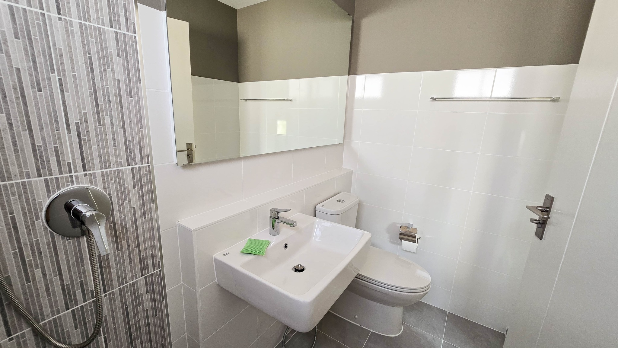 Town house for Sale