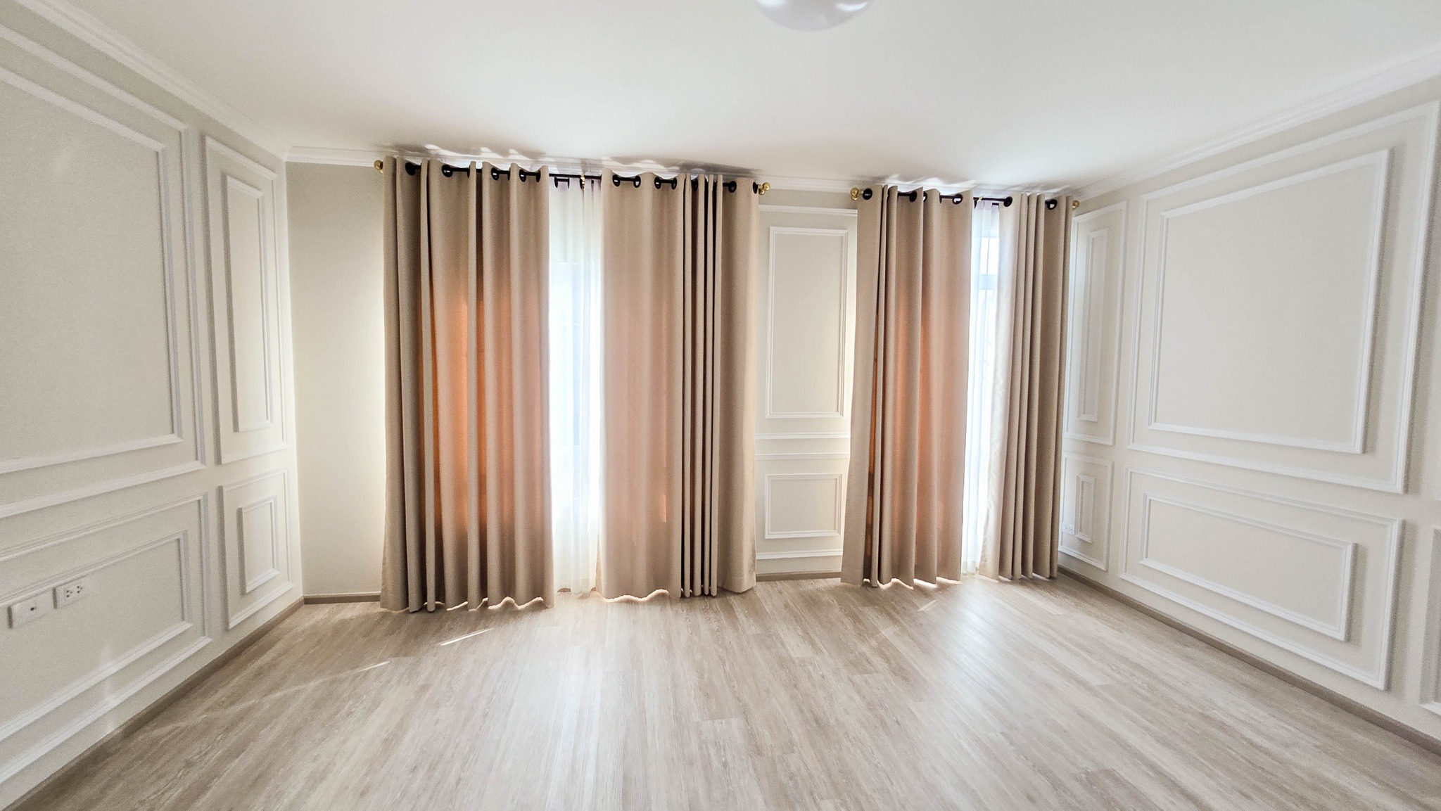 Town house for Sale