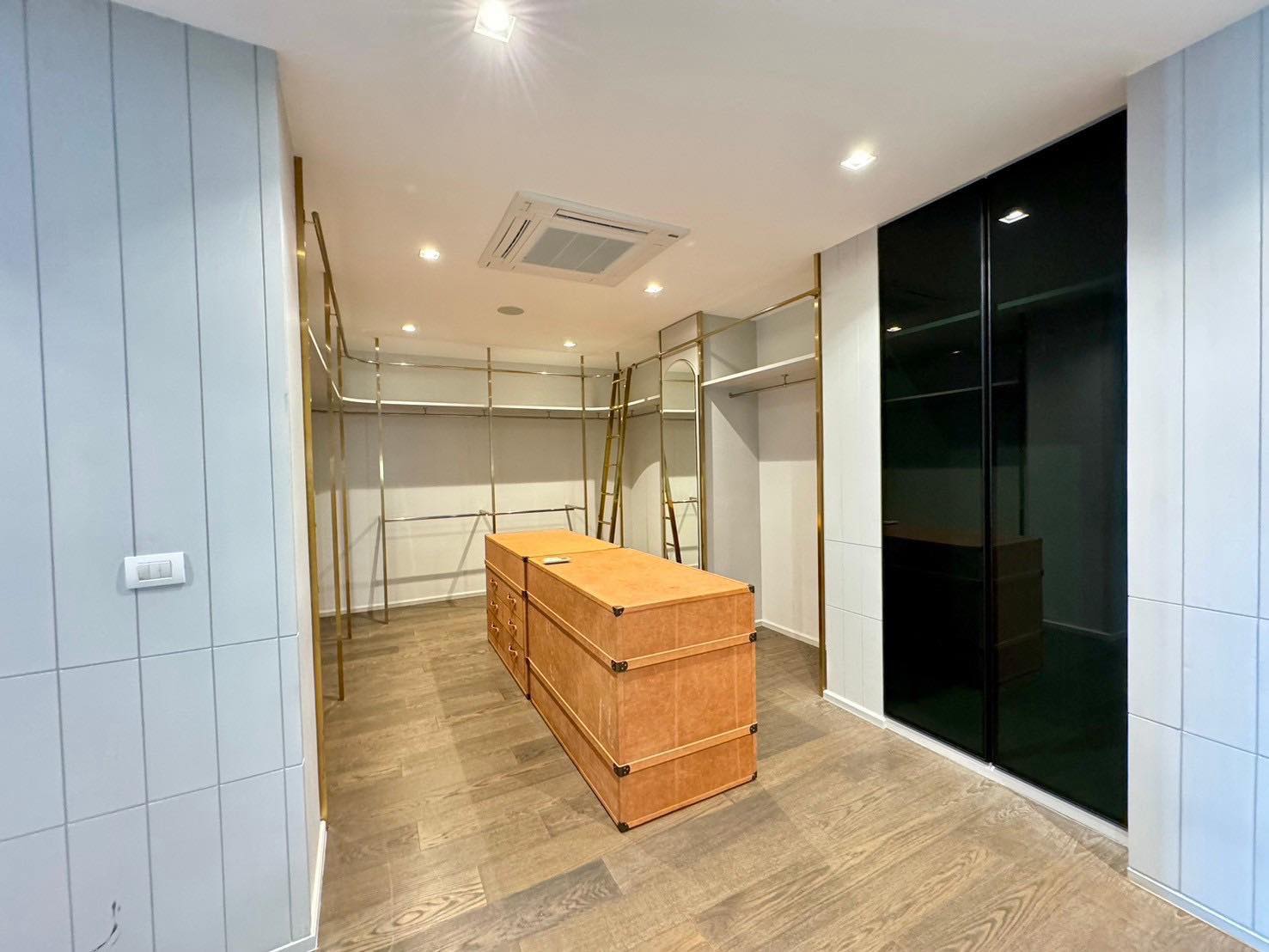 Independent House For Rent