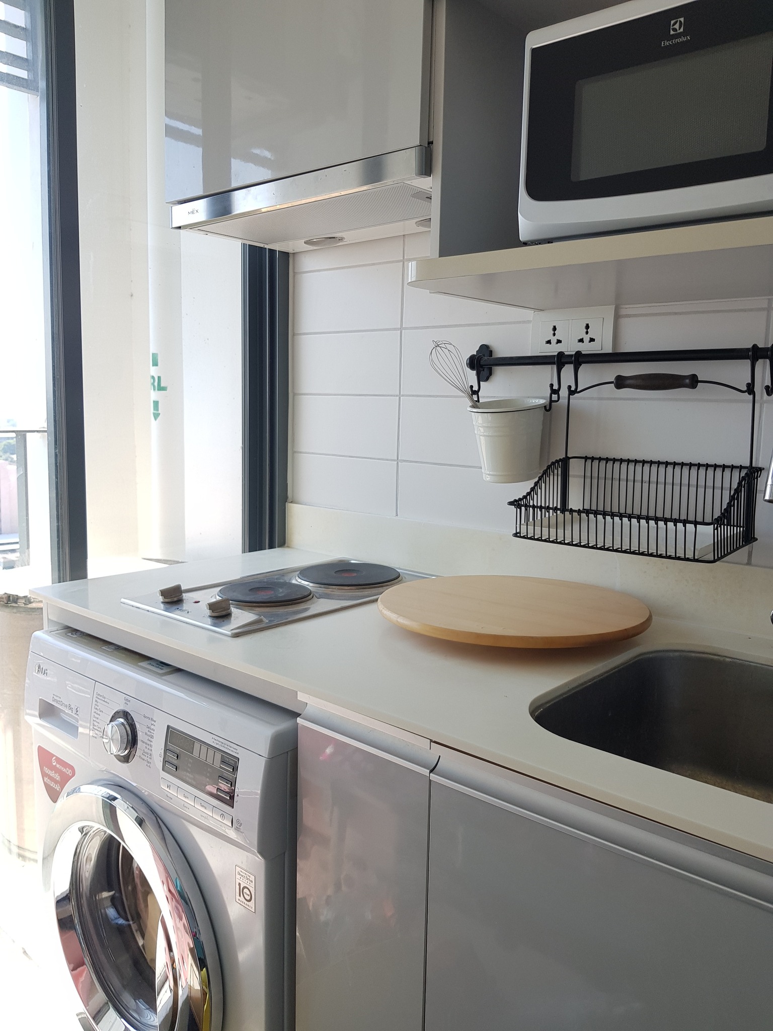 One Bedroom Condo For Rent