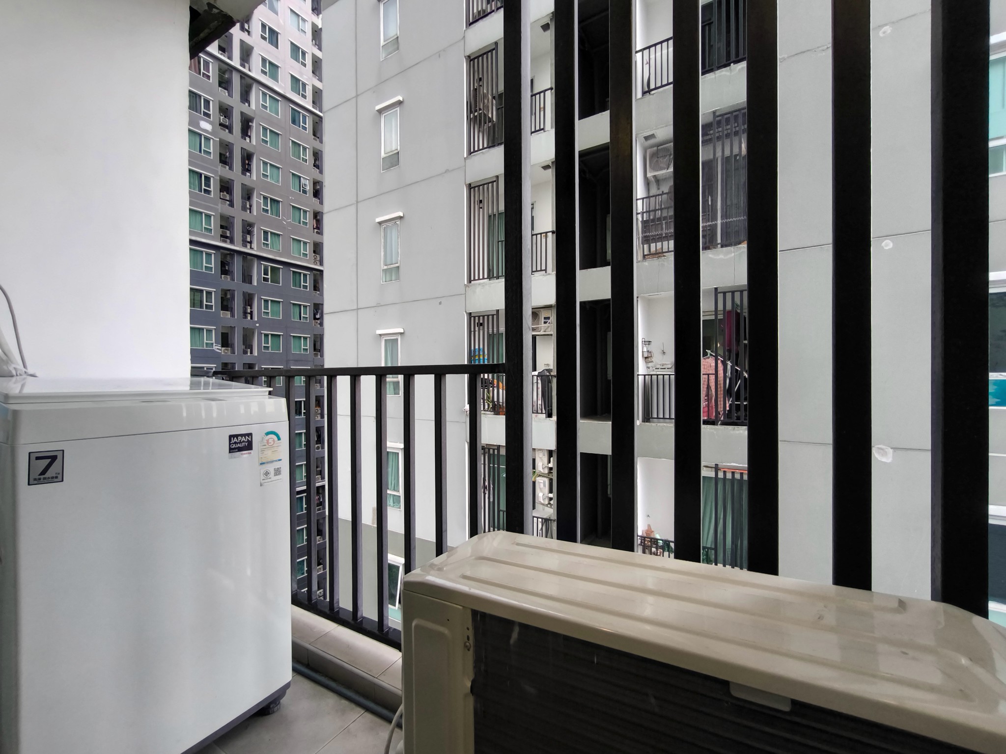 One Bedroom Apartment For Rent