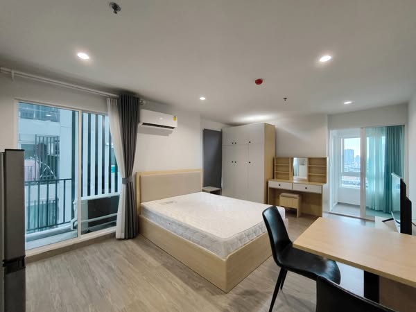 One Bedroom Apartment For Rent