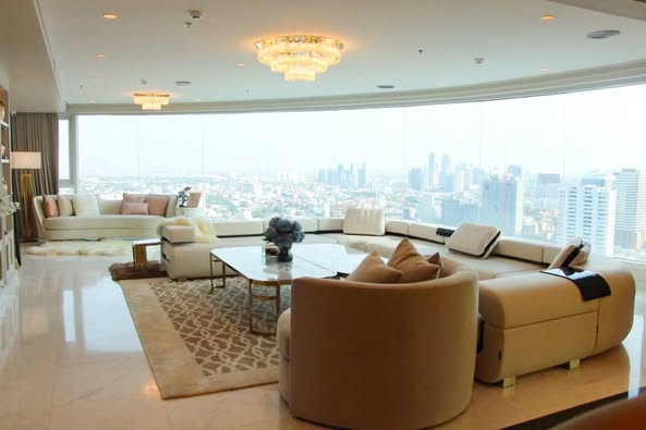 Super Luxury PentHouse For Sale