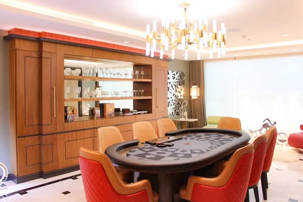 Super Luxury PentHouse For Sale