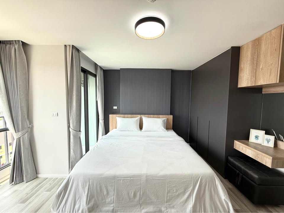 One Bedroom Condo For Rent
