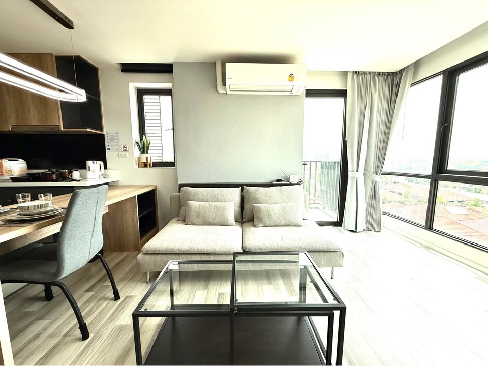 One Bedroom Condo For Rent