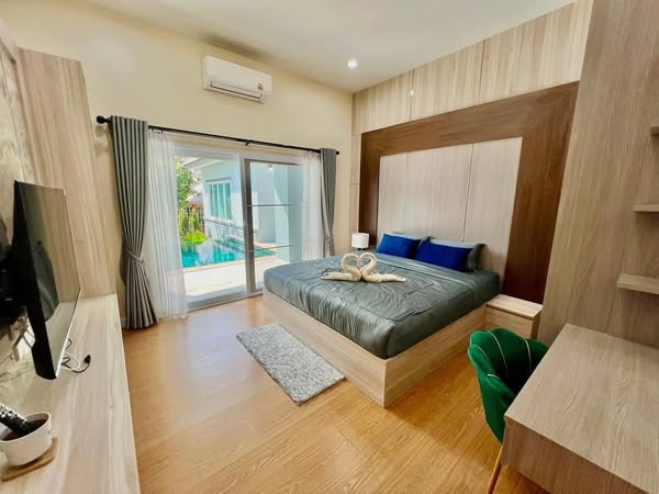 Pool Villa For Sale