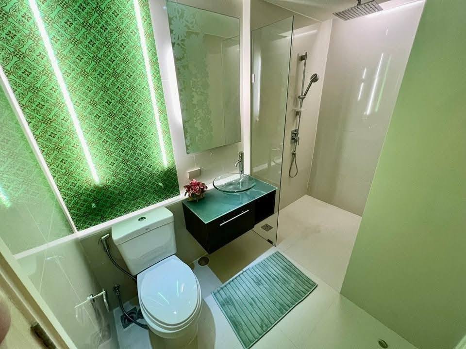 Two Bedroom Condo For Rent