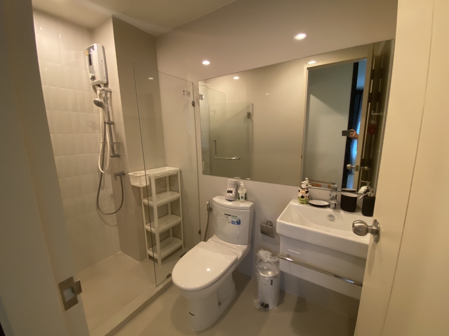 One Bedroom Condo For Rent