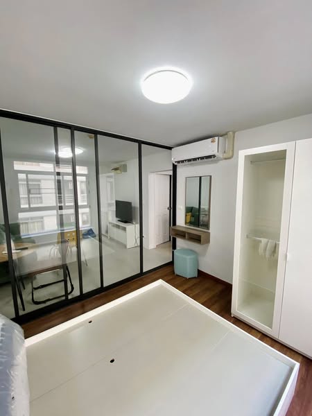 One Bedroom Condo For Rent